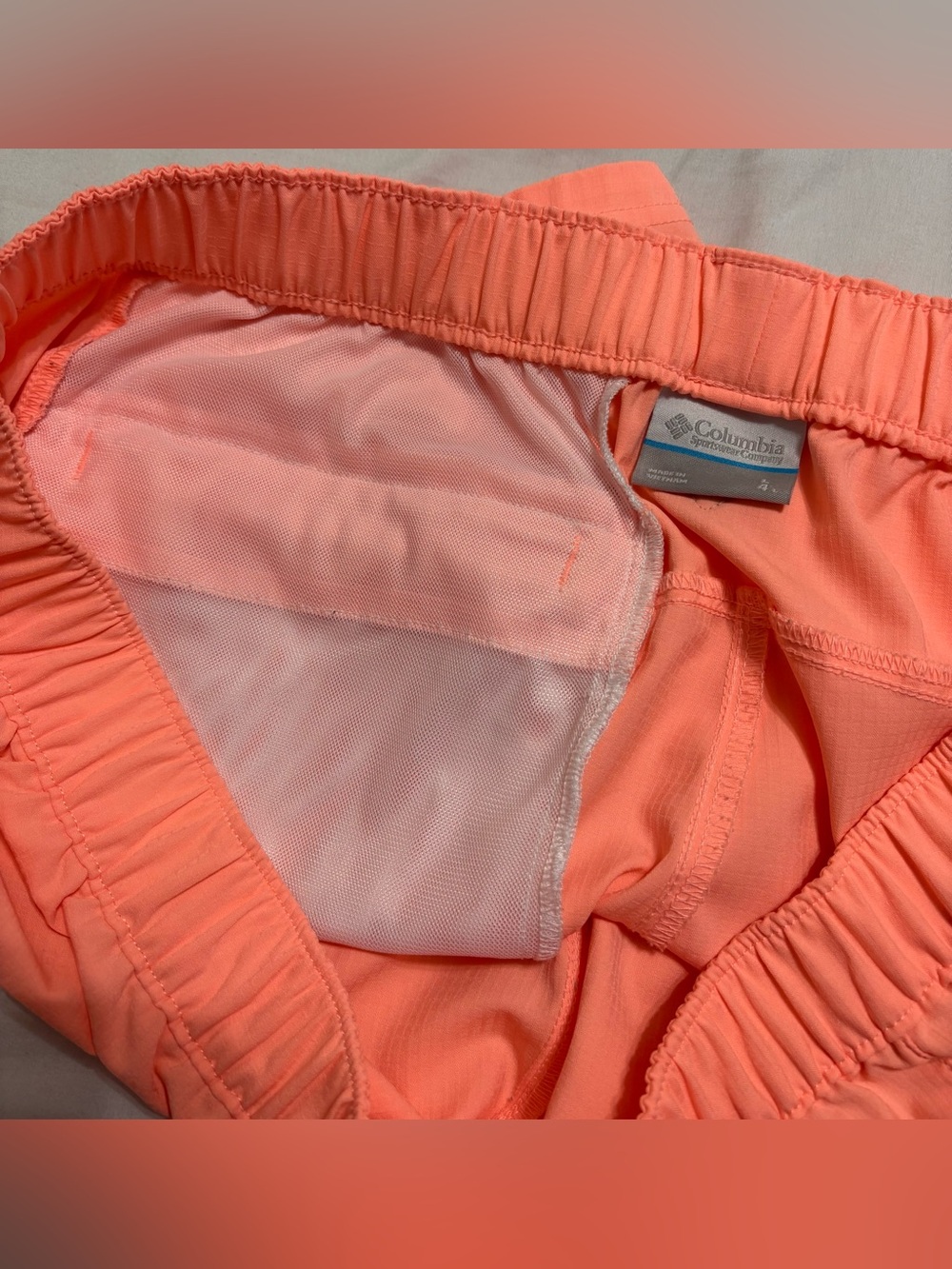 Columbia PFG Tamiami 4" Women Coral Shorts Sz L - Picture 5 of 7